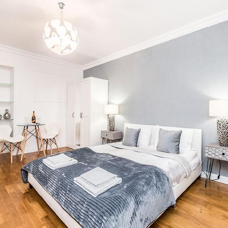 Rent Like Home - Przejscie Garncarskie 10 Wrocław Extérieur photo